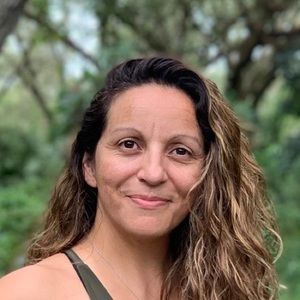 Meet your Posher, Gabriela